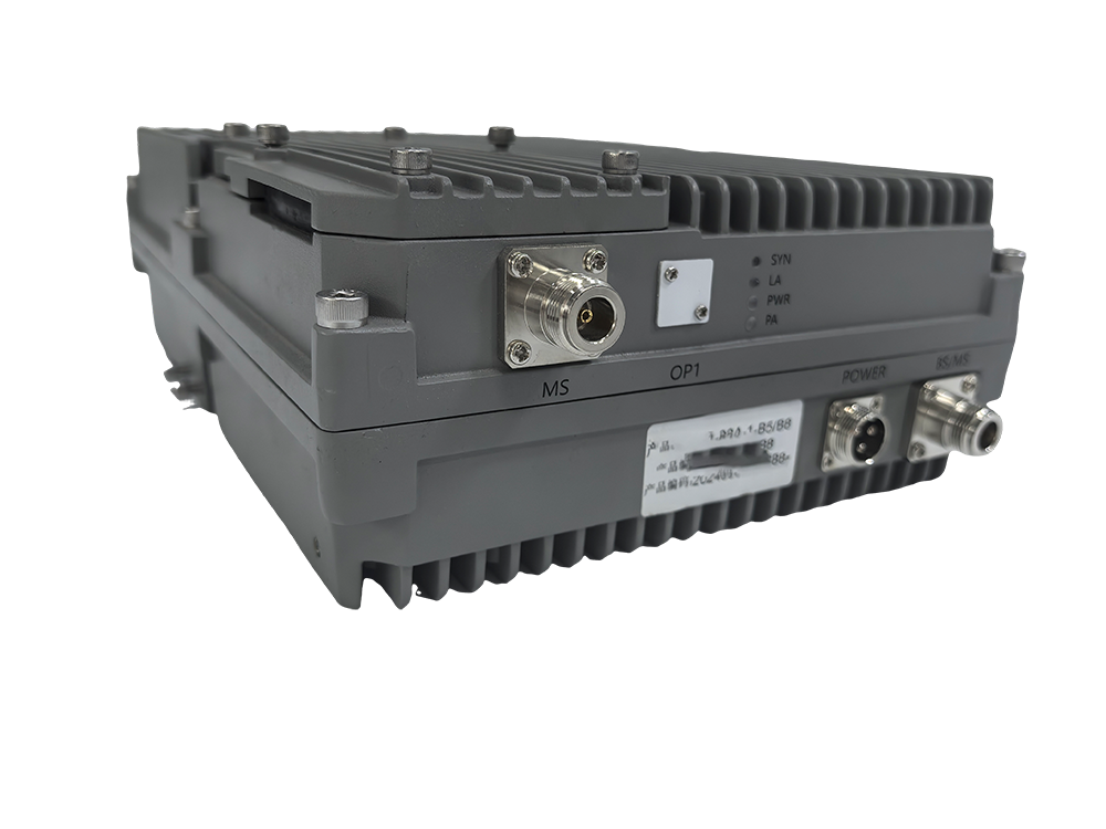  且末三频手机信号接收器2000㎡